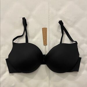 SKIMS Ultimate Teardrop Push-Up Bra